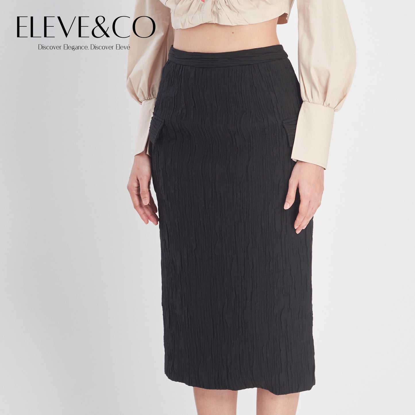 Fitted midi Skirt with flap pockets